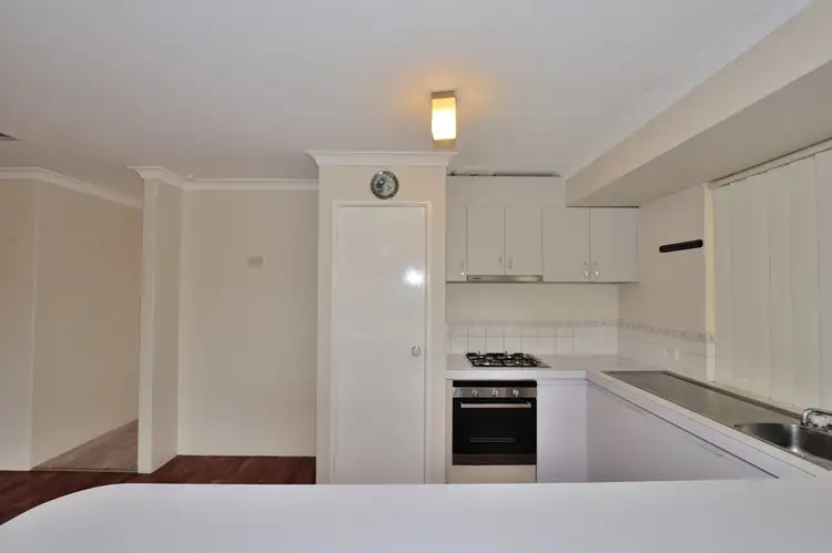Seventh view of Homely house listing, 8 Caliso Court, Warnbro WA 6169