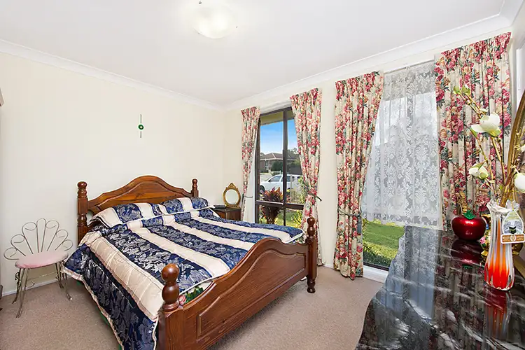Fifth view of Homely house listing, 2 Day Place, Minto NSW 2566