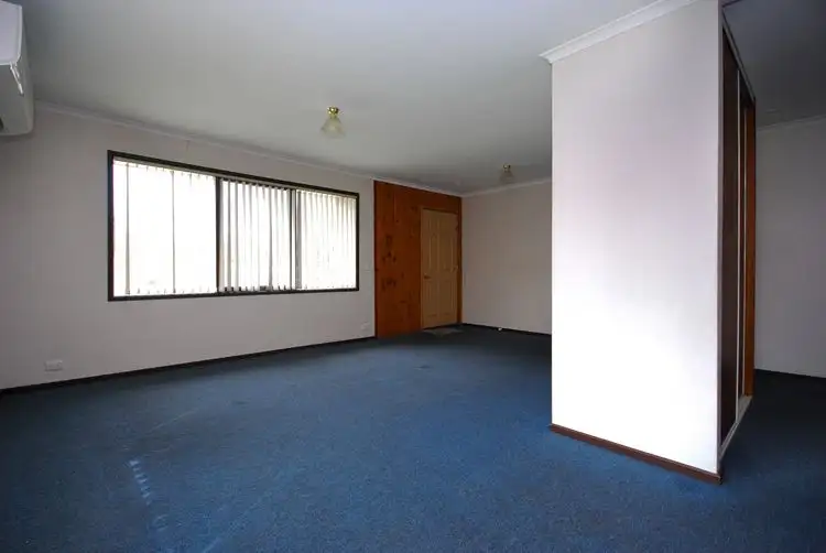 Seventh view of Homely house listing, 1 Dickson Court, Chiltern VIC 3683