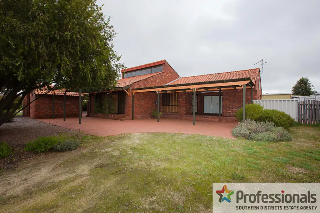 Main view of Homely house listing, 2 Swan Avenue, Collie WA 6225