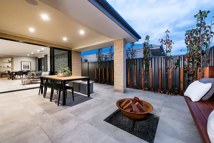Seventh view of Homely house listing, 26 Wildflower View, Piara Waters WA 6112