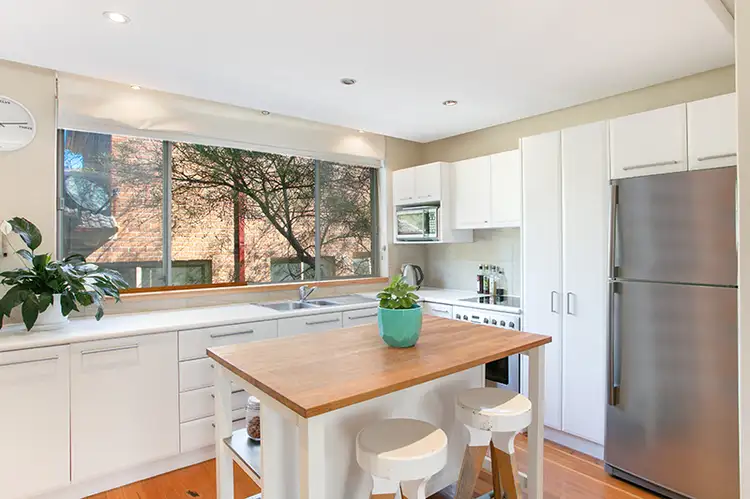 1/16 Foamcrest Avenue, Newport NSW 2106
