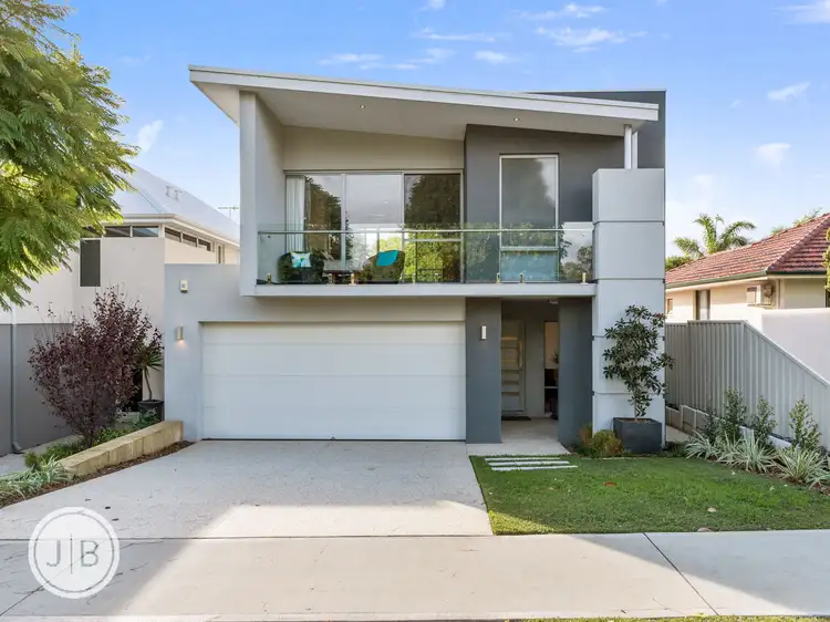 10a Davilak Crescent, Manning WA 6152
