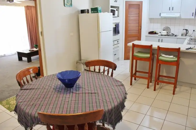 Sixth view of Homely house listing, 10 Leslie Mews, Yarrawonga VIC 3730