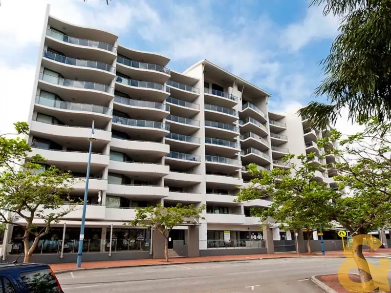 Main view of Homely house listing, 18/17-21 Rockingham Beach Road, Rockingham WA 6168