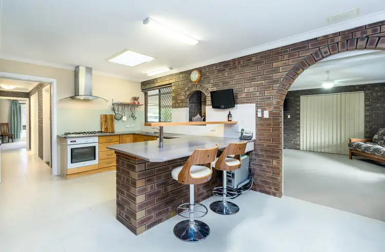 17 James Avenue, Hazelmere WA 6055