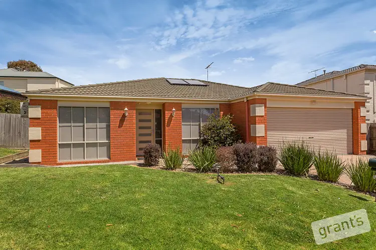 9 Rosewin Court, Berwick VIC 3806