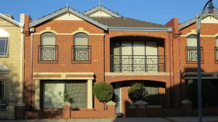 62a Regents Park Rd