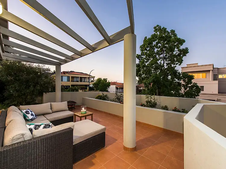 Fourth view of Homely apartment listing, 4/2 Rose Ave, South Perth WA 6151