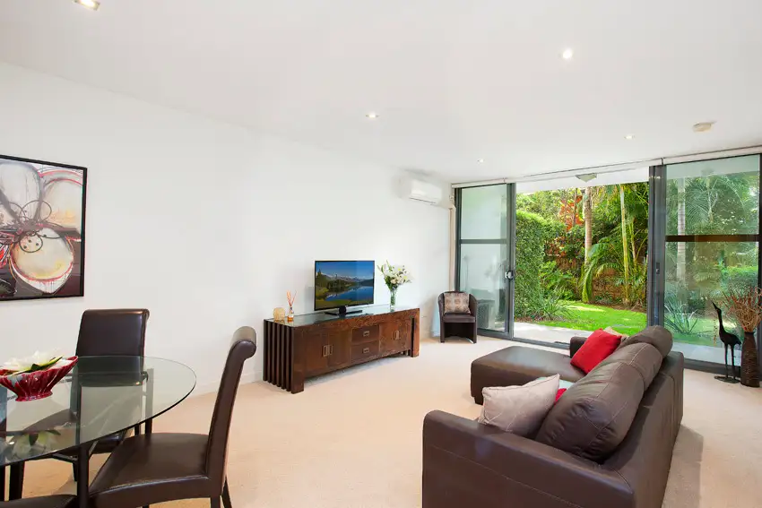 Main view of Homely unit listing, 2/20 Hawkesbury Avenue, Dee Why NSW 2099