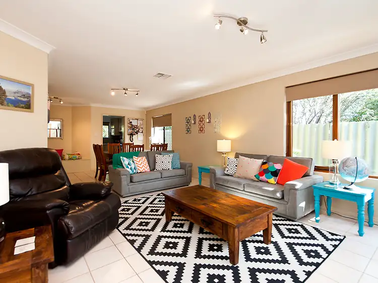 4/62 Lockhart St, Como WA 6152