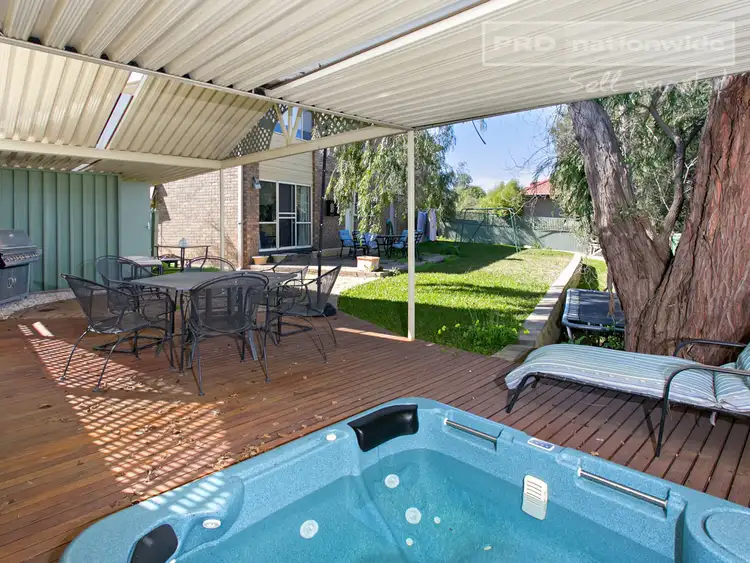 Fifth view of Homely house listing, 72 Simkin Crescent, Kooringal NSW 2650