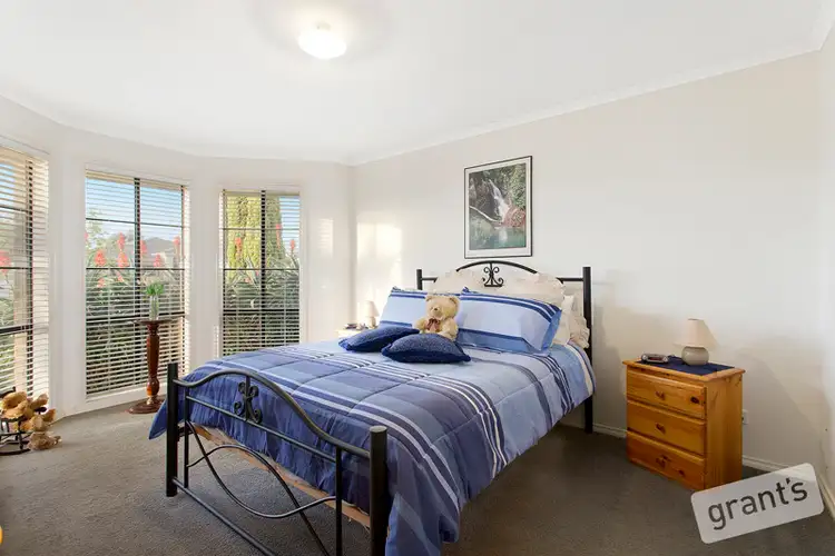 Seventh view of Homely house listing, 10 Mowbray Court, Berwick VIC 3806