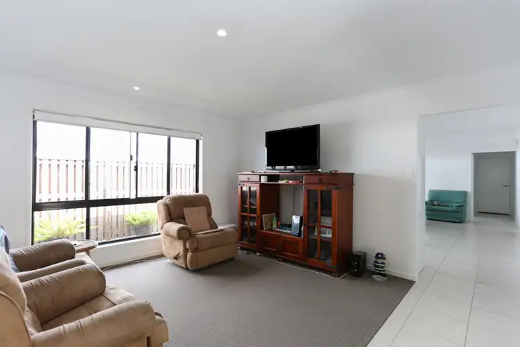 Fourth view of Homely house listing, 60 Phoenix Crescent, Rural View QLD 4740