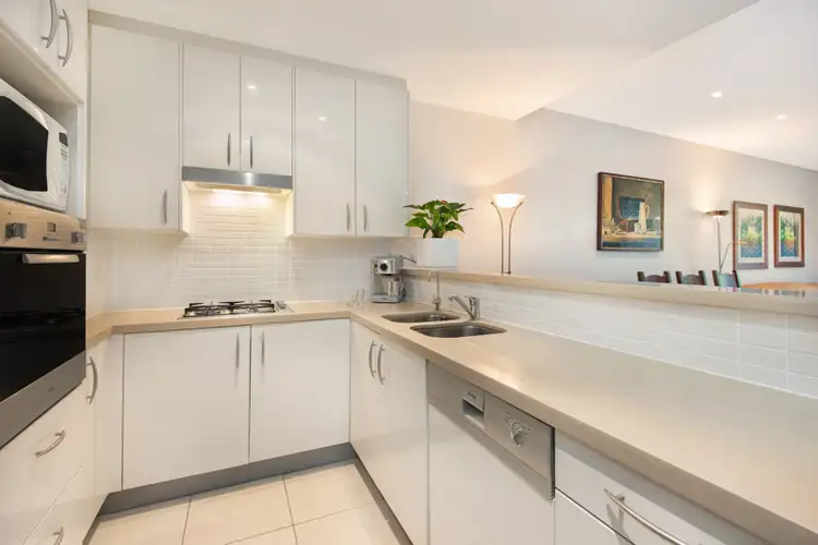 501/2C Munderah St, Wahroonga NSW 2076