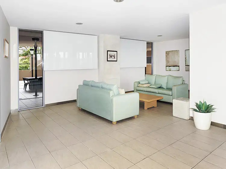 Fifth view of Homely unit listing, 10/146 Prince Edward Parade, Scarborough QLD 4020