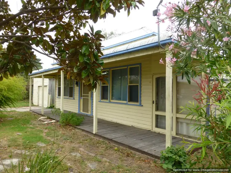 Third view of Homely house listing, 4 Dahlsen Crescent, Bairnsdale VIC 3875