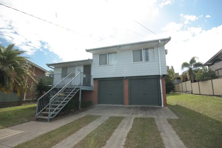 33 Bushmills Court, Hillcrest QLD 4118