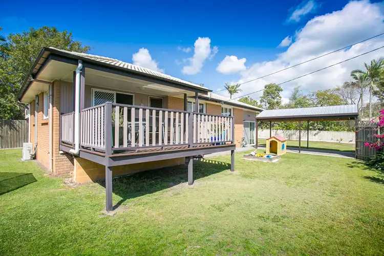 1 Henzell Street, Redcliffe QLD 4020
