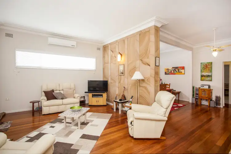 49 Flett Street, Taree NSW 2430