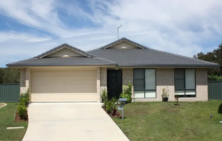 5 Buccaneers Court, Yamba NSW 2464