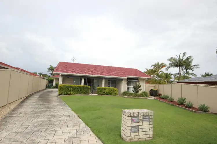 Main view of Homely semi-detached listing, 1/33 Birkdale Court, Banora Point NSW 2486
