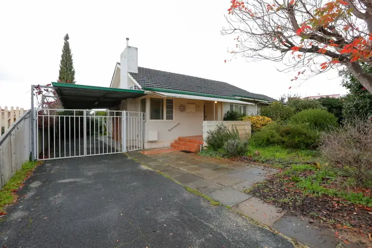 3 Bruning Road, Manning WA 6152