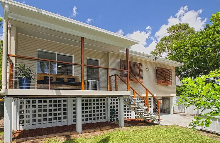 17 Mee Street, Carina QLD 4152