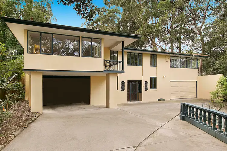 14 Lowry Cres, St Ives NSW 2075