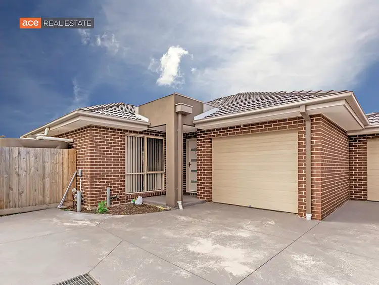 4/3 McNamara Road, Laverton VIC 3028
