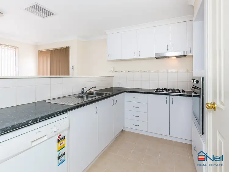 Fifth view of Homely house listing, Unit 17 / 405 Railway Avenue, Armadale WA 6112