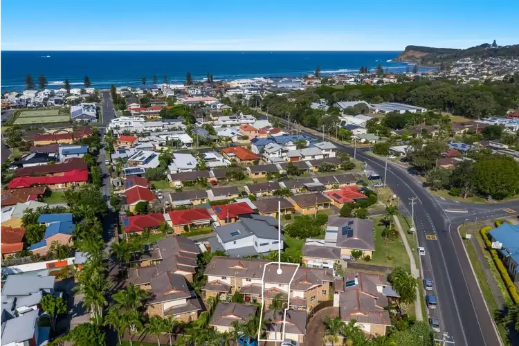 Main view of Homely unit listing, 4/42 Byron Street, Lennox Head NSW 2478