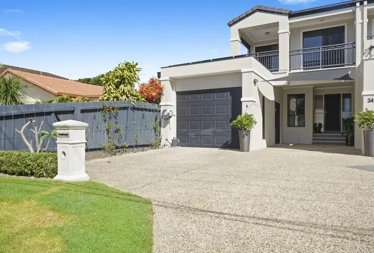 Main view of Homely house listing, 1/34 Donald Avenue, Paradise Point QLD 4216