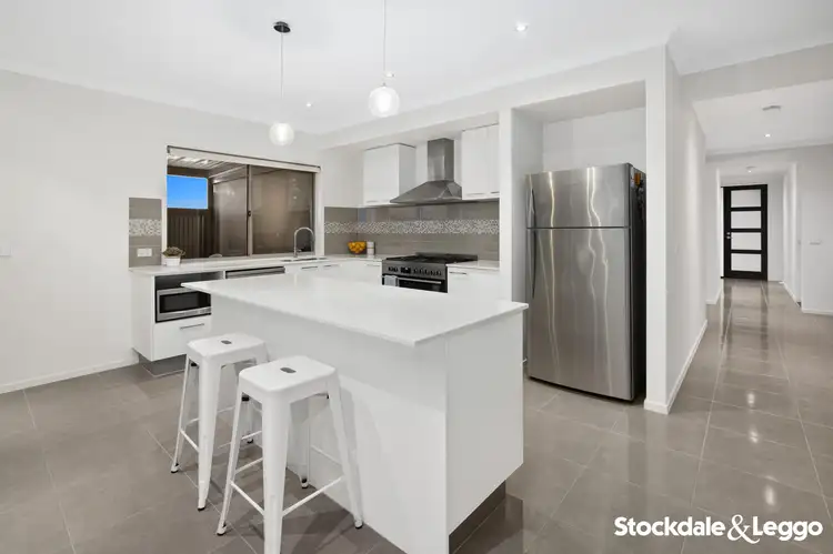 Fifth view of Homely house listing, 15 Jasper Grove, Greenvale VIC 3059