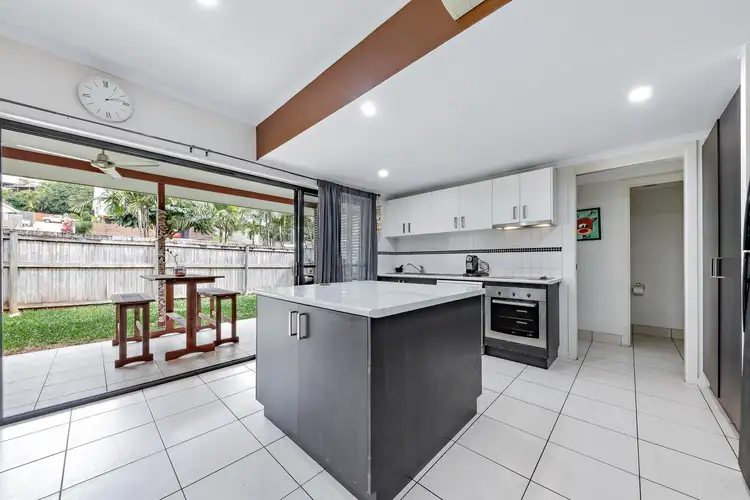 28/25 Abell Road, Cannonvale QLD 4802