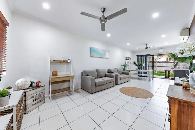 Third view of Homely unit listing, 28/25 Abell Road, Cannonvale QLD 4802
