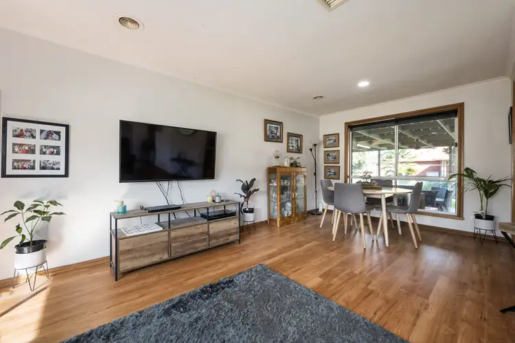 Second view of Homely house listing, 88 Crawshaw Crescent, Glenroy NSW 2640