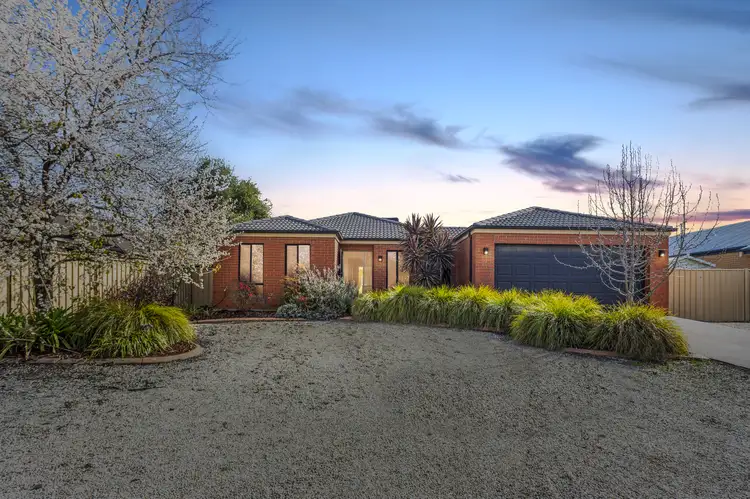 70 Bassett Drive, Strathfieldsaye VIC 3551