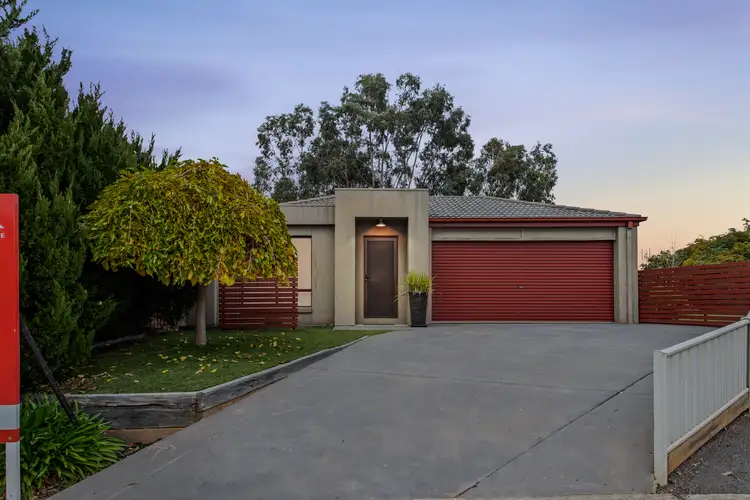 25 Ambrosia Rise, Epsom VIC 3551