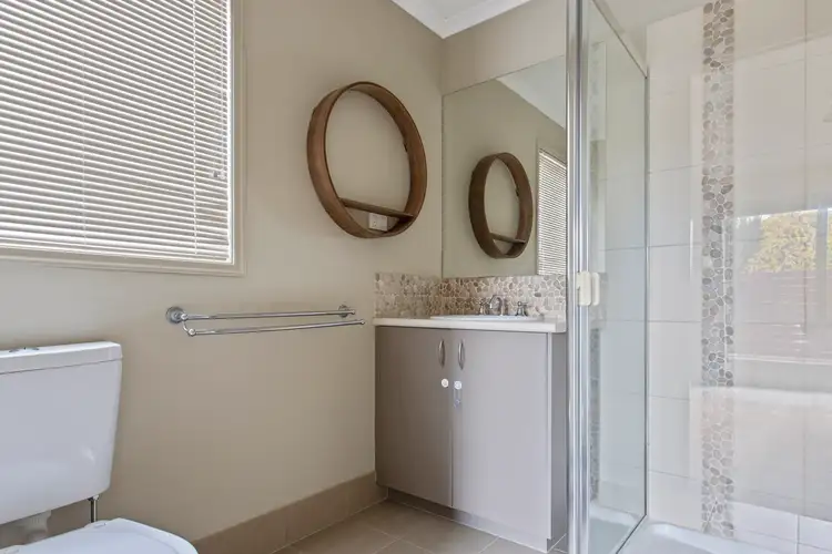 Sixth view of Homely house listing, 25 Ambrosia Rise, Epsom VIC 3551