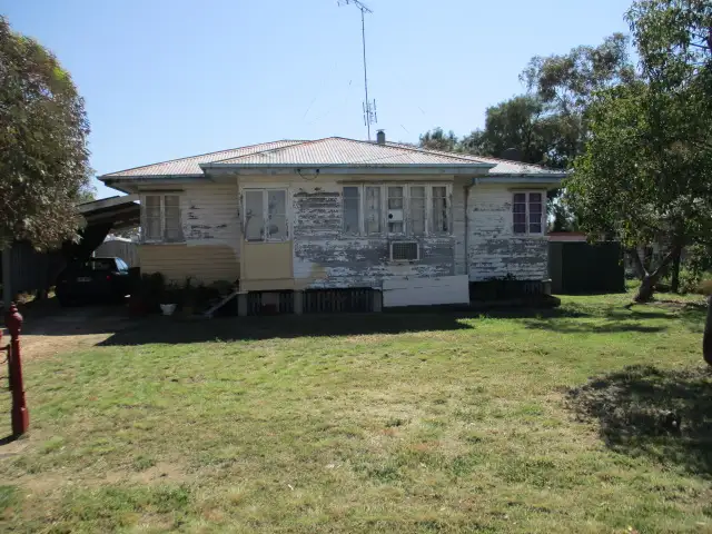 Main view of Homely house listing, 25 Porter Street, Tara QLD 4421