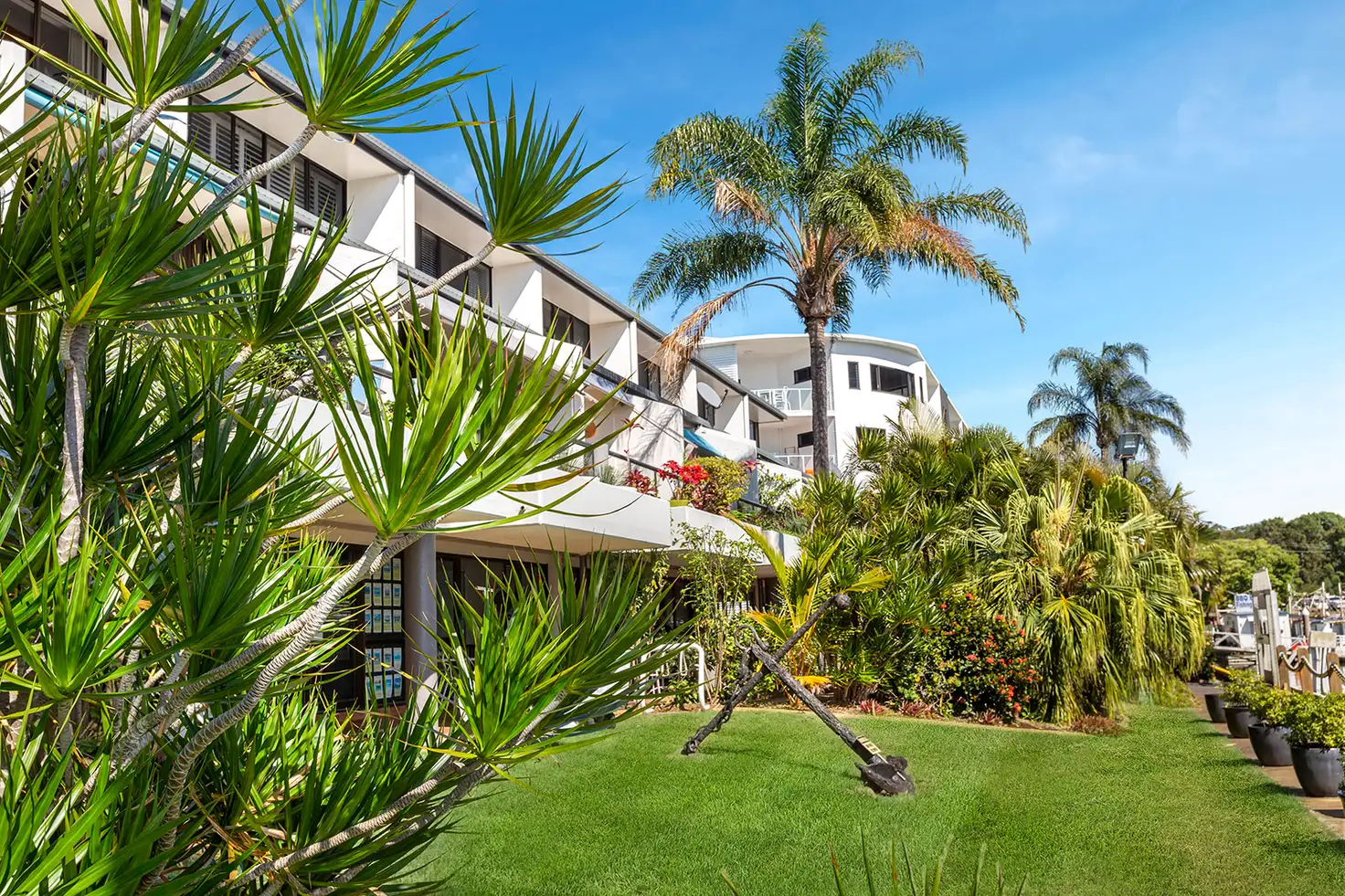 Main view of Homely unit listing, 5/9-11 Spinnaker Drive, Sandstone Point QLD 4511