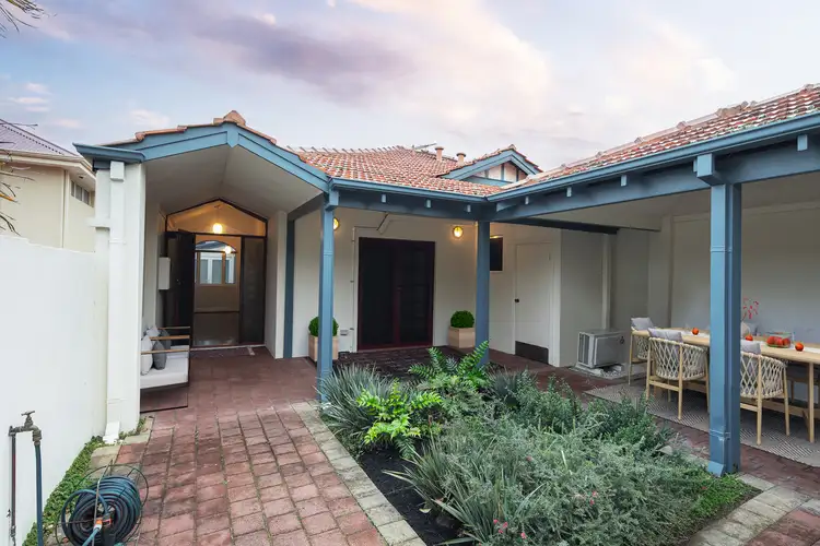 315 Stirling Street, Highgate WA 6003