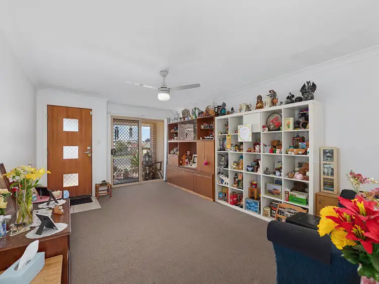 Fifth view of Homely semi-detached listing, 1/19 Tea Tree Place, Raceview QLD 4305