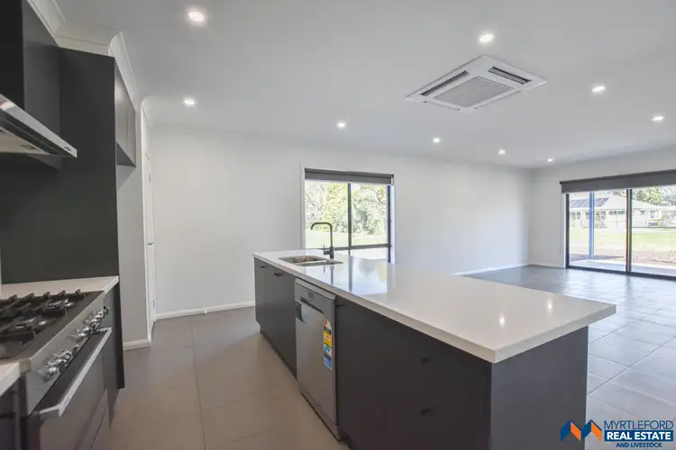 Fifth view of Homely house listing, 10 Rothery Place, Myrtleford VIC 3737