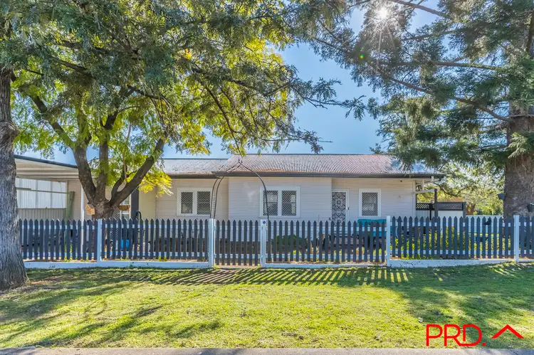 12 Willow Street, Tamworth NSW 2340