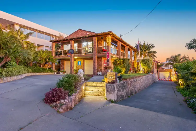 9 King Street, Coogee WA 6166