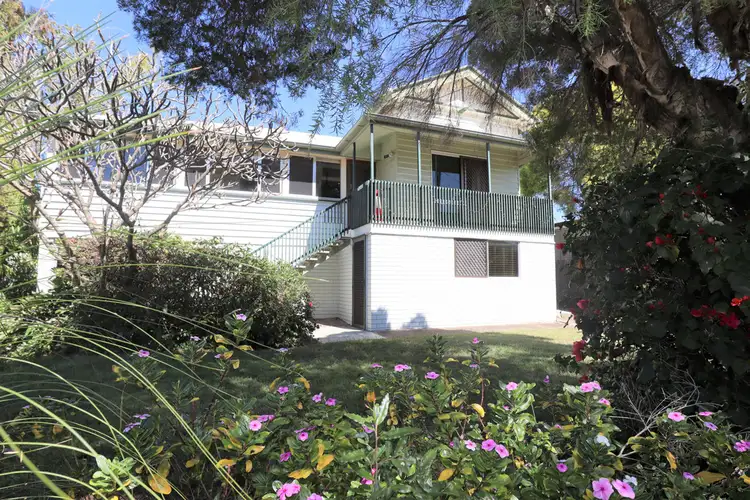 11 Robert Street, Forest Hill QLD 4342