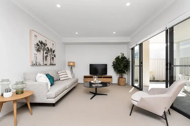 6/15 Maddox Crescent, Melville WA 6156