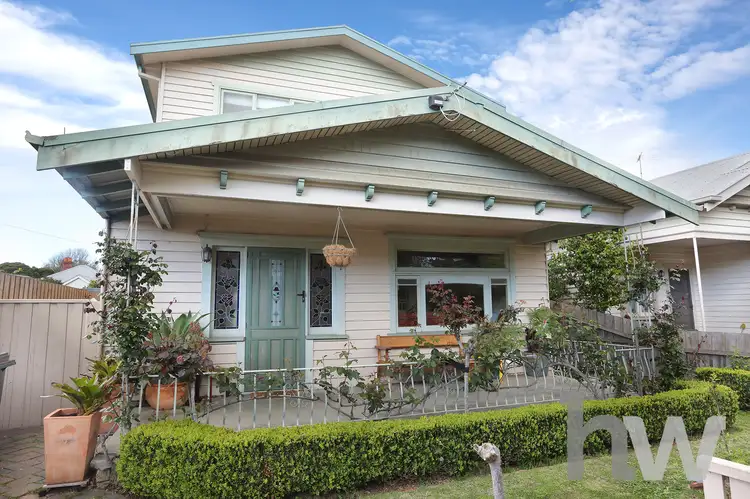 20 Thorne Street, East Geelong VIC 3219